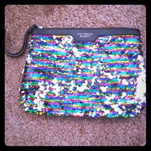 Rainbow sequins clutch